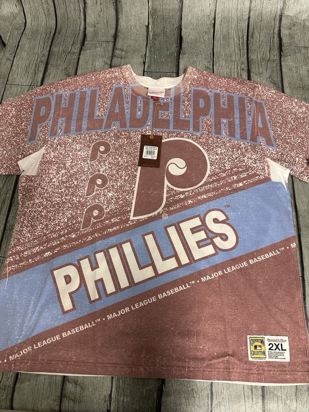 NWT Men’s Mitchell & Ness Philadelphia Phillies Vintage Logo Shirt Tee 2XL XXL